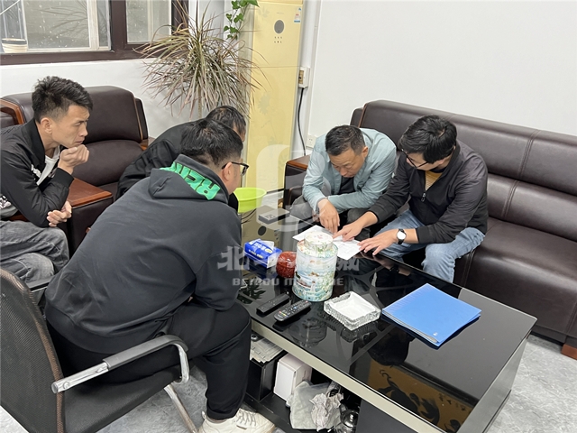 高標(biāo)準(zhǔn)定制！木材炭化機(jī)深受廣東客戶喜歡