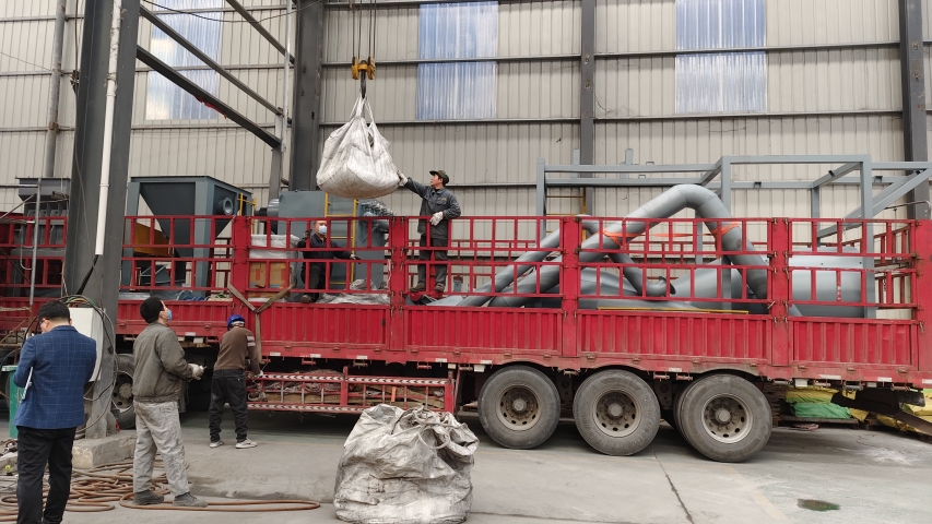 電池分選設(shè)備發(fā)貨!高效產(chǎn)能即將奔赴現(xiàn)場(chǎng)